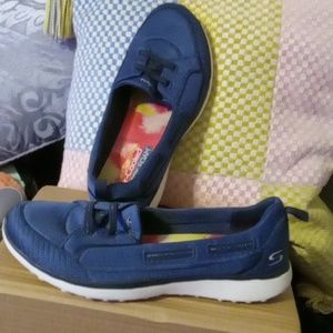 Skechers memory foam shoes-womens 10